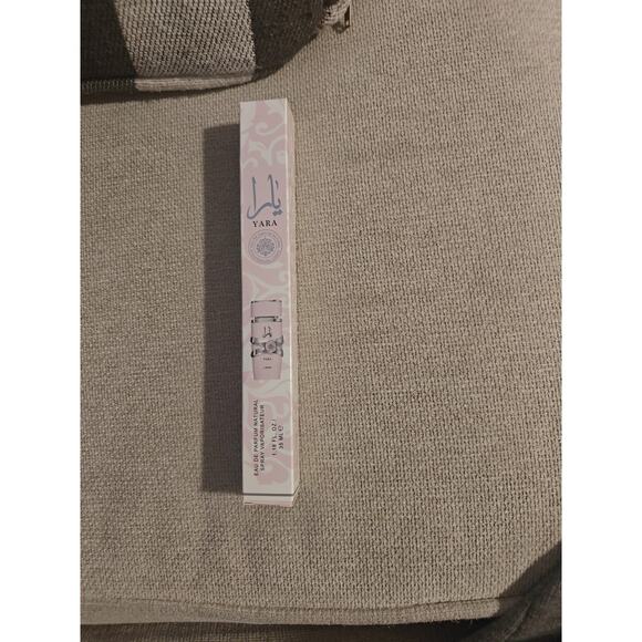 Lattafa Yara Eau de Parfums Original Yara  Yara Moi Yara Tous Yara Candy 35ml - Picture 4 of 5